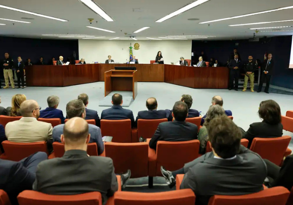 STF inicia nesta terça-feira (9) julgamento de seis réus do núcleo 2 da trama golpista