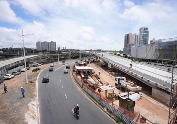 Linha especial gratuita atende região da Rodoviária durante fechamento de estações de metrô no domingo (28)