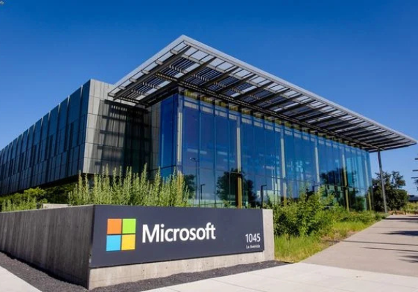 Microsoft anuncia megainvestimentos de US$ 23 bilhões em IA