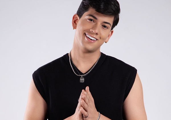 Léo Foguete celebra retorno a Salvador e promete show especial no Villa Sunset 