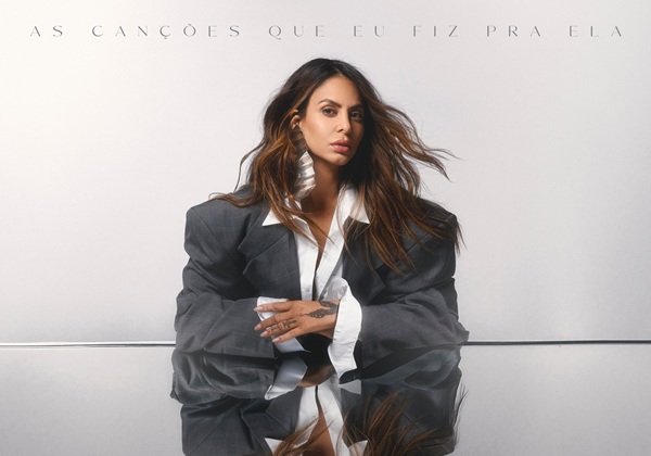 Alinne Rosa reúne as duas partes e apresenta seu novo álbum completo 