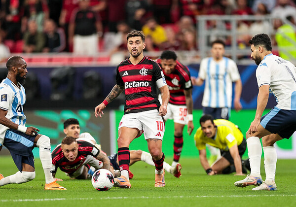 Flamengo vence Pyramids e vai à decisão da Copa Intercontinental