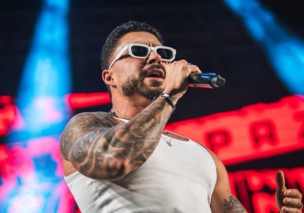 Papazoni lança EP ‘Saudade do Verão’