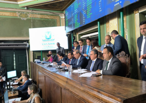 Câmara de Salvador aprova PPA e projetos do Executivo em última sessão do ano