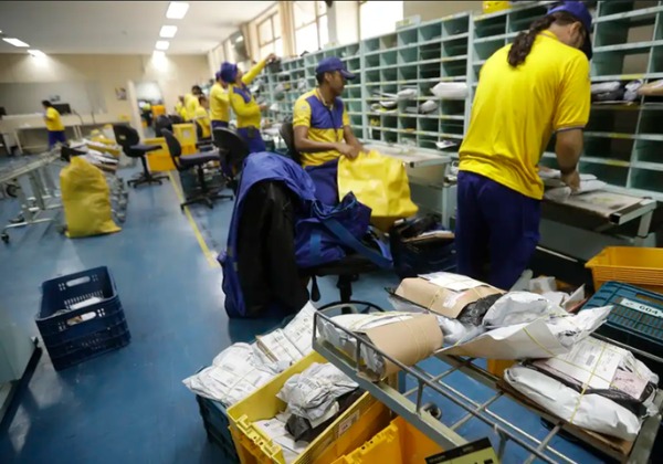 TST determina manutenção de 80% do efetivo dos Correios durante greve