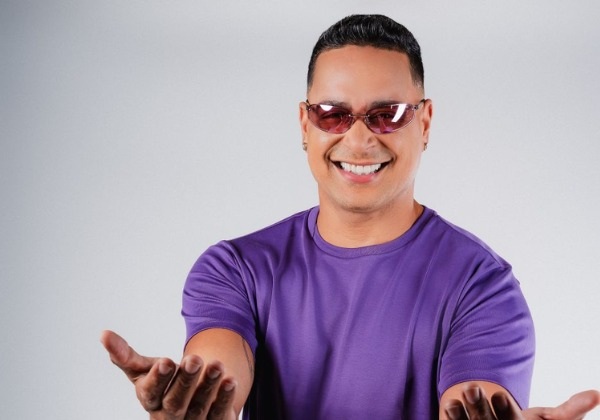 Xanddy Harmonia leva repertório de sucessos a tradicional festa em Poções, nesta sexta (22)