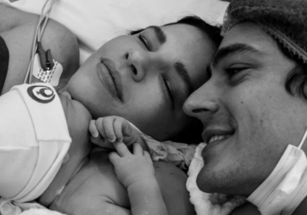 Mariana Rios anuncia nascimento de Palo, seu primeiro filho com Juca Diniz