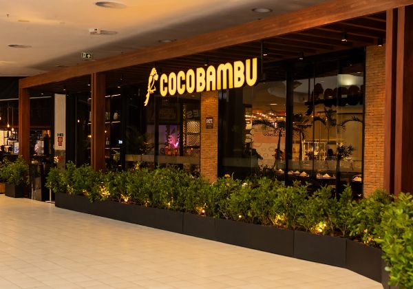 Shopping Paralela reúne opções gastronômicas para confraternizações e encontros de fim de ano