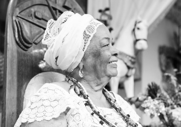 Governador decreta luto de três dias por morte de Mãe Carmen