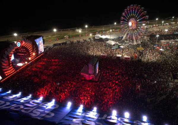 Festival Virada registra cerca de 550 mil pessoas nos três primeiros dias de festa