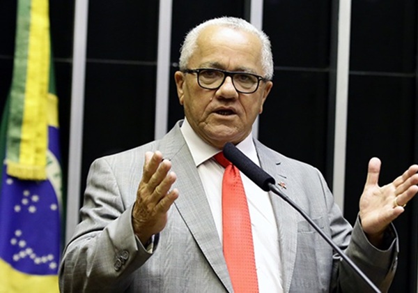 STF derruba liminar e encaminha nomeação de Josias Gomes para TCE-BA