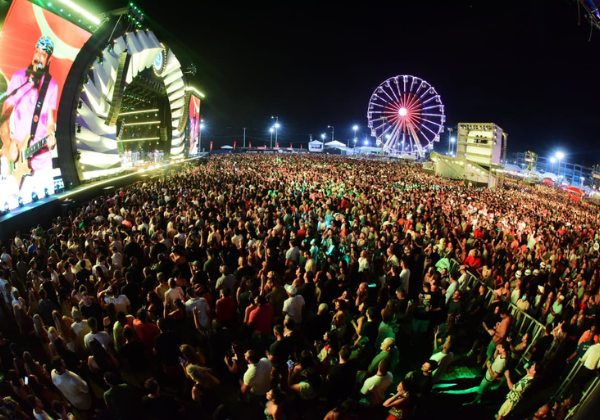 Virada Salvador 2026 registra ampliação de serviços sociais, de saúde e ordenamento no quarto dia