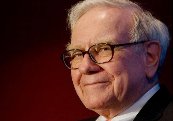 Warren Buffet deixa cargo de CEO da Berkshire Hathaway para planejar aposentadoria
