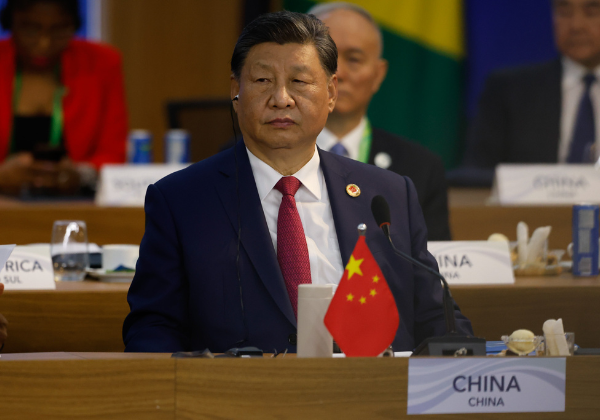 China exige libertação imediata de Maduro e critica ação militar dos EUA