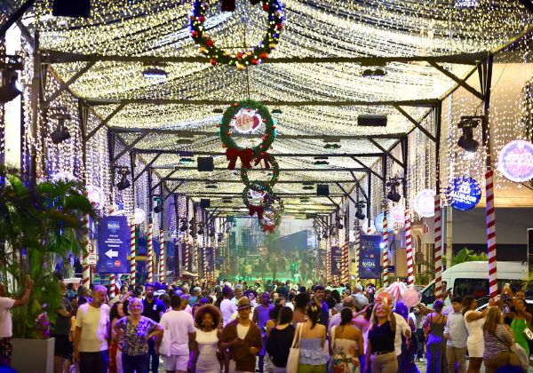 Encerramento do Natal Salvador tem apresentação de Gerônimo e convidados nesta terça-feira (6) no Terreiro de Jesus