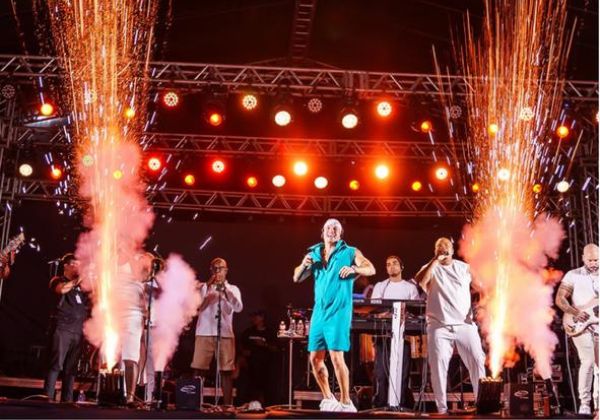 Banda Chicafé faz a festa em Ibititá no sábado (10)