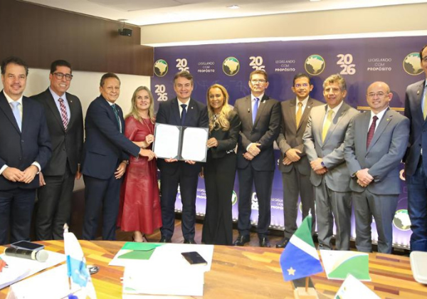 Presidente da Alba toma posse na Mesa Diretora da Unale e reforça atuação da Bahia no cenário Legislativo