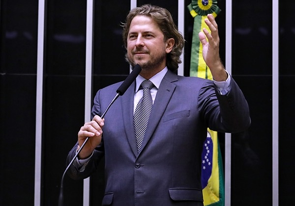 Filho de José Dirceu pretende ser candidato ao Senado pelo Paraná