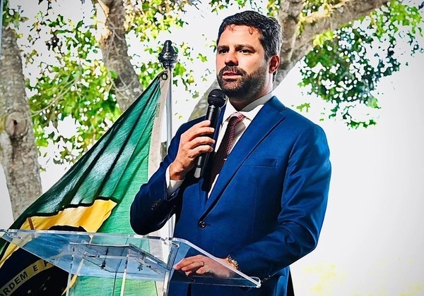 Lula nomeia interino para o lugar de Lewandowski no Ministério da Justiça