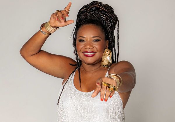 Enxaguada de Yemanjá 2026, sob o comando de Carlinhos Brown, tem vendas de ingresso digital e no Shopping Barra