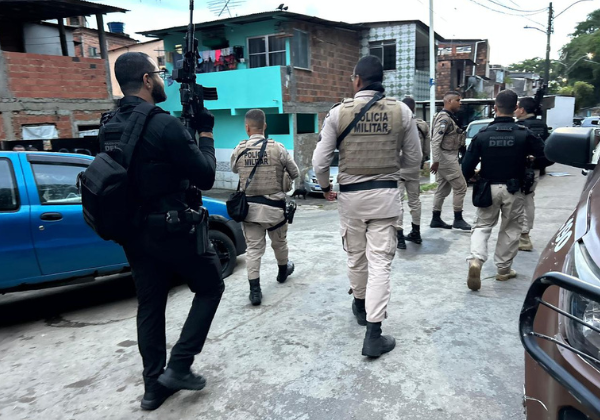 Influenciadora de 100 mil seguidores é presa após vendas de canetas emagrecedoras roubadas