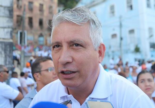 ‘Renovar a fé e celebrar colheita’, diz Henrique Carballal na Lavagem do Bonfim