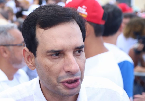 Deputado defende alternância de poder, elogia ACM Neto e afasta troca de partido