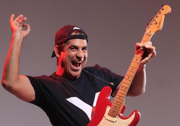 'A rua é o coração do Carnaval, e o Me Abraça pulsa junto com ela', diz Durval Lelys