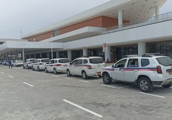 Número de vagas de táxi na nova rodoviária da capital é ampliado de 7 para 14