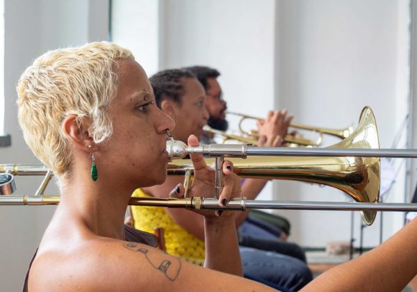 Núcleo Moderno de Música abre inscrições para cursos de instrumentos e canto coral
