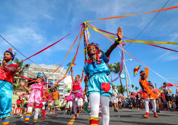 Fuzuê e Furdunço têm datas invertidas no pré-Carnaval de Salvador 2026; confira a nova programação