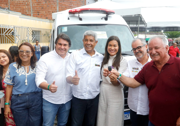 Governador anuncia novo cronograma de investimentos para Itapitanga