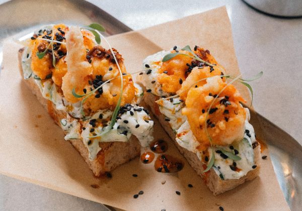 UNE Cozinha resgata tradição de café da manhã especial na Festa de Iemanjá, no Rio Vermelho
