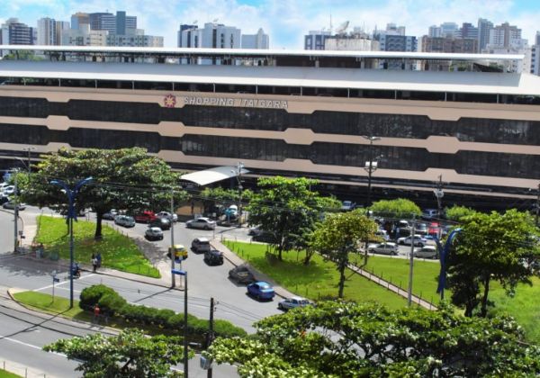 Shopping Itaigara promove Liquida Tudo com ofertas especiais
