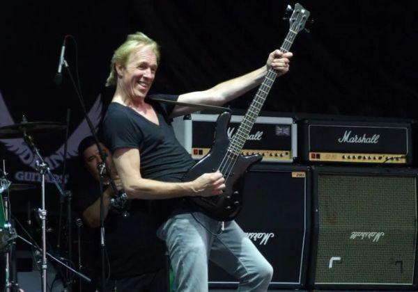 Francis Buchholz, ex-baixista do Scorpions, morre aos 71 anos  
