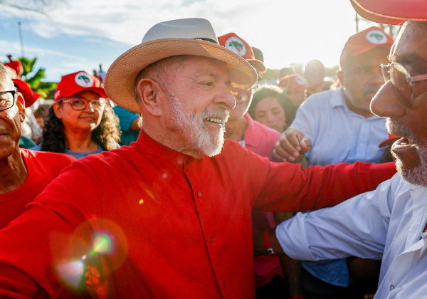 Lula critica postura de Trump e diz que presidente dos EUA quer ser ‘dono da ONU’