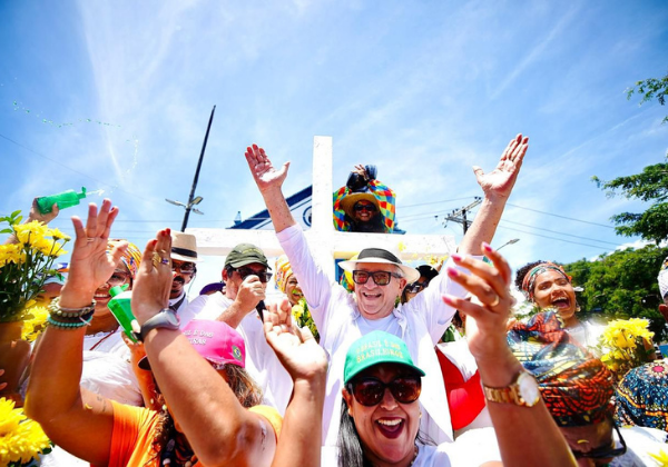 Prefeito Caetano marca presença na Lavagem de Abrantes e destaca investimentos que transformam a região