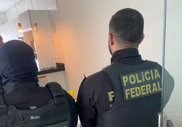 PMs e donos de lojas de armas são investigados por abastecer facções na BA, PE, SE e AL