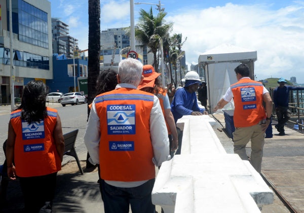 Fiscalização vistoria camarotes e estruturas para o Carnaval no circuito Barra-Ondina