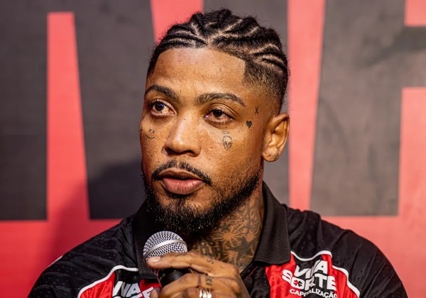 Marinho diz ter assinado streaming só para assistir Vitória na Série C: ‘Virei torcedor’