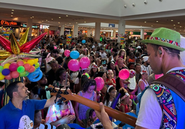 Shopping em Salvador promove Pré-Carnaval Infantil com Cadeira de Brin