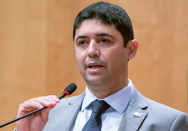 Comissão de Ética arquiva apuração contra ex-ministro de Bolsonaro por reunião golpista