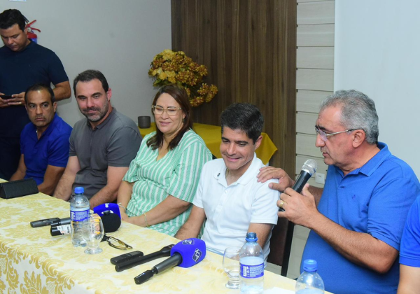 ACM Neto amplia base com apoio de Isaac Carvalho em Juazeiro