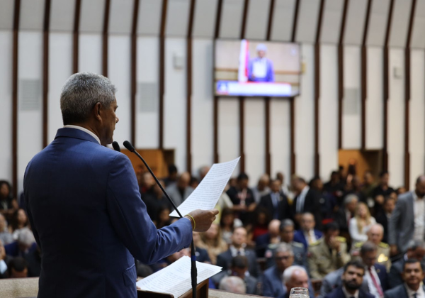 Governador da Bahia destaca importância da convivência democrática e do respeito entre os poderes