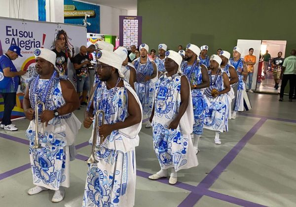 Central do Carnaval antecipa entrega exclusiva das fantasias do Afoxé Filhos de Gandhy