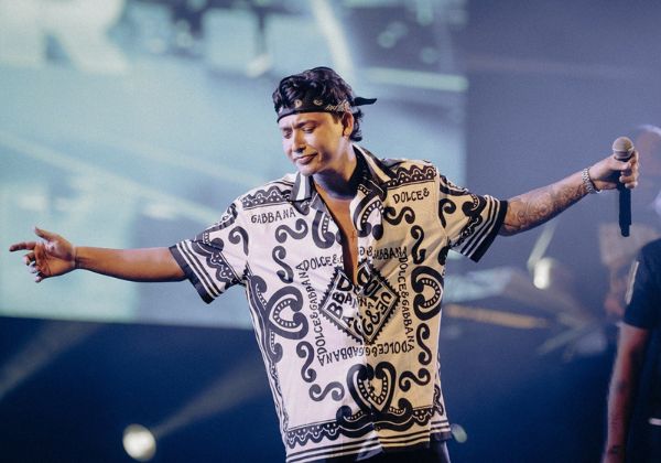 Gabriel Fidelis celebra agenda cheia na Bahia