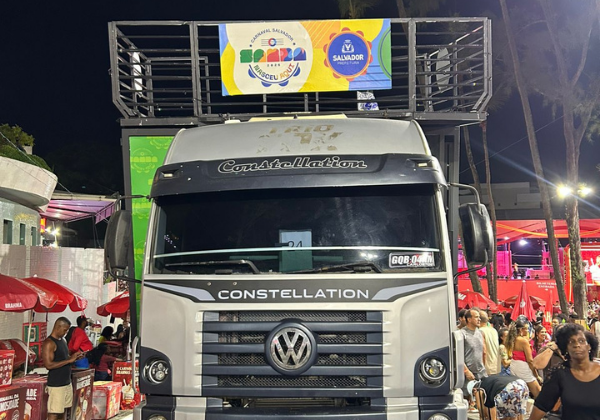 Trio do Pagod’art é autuado por superlotação e não desfila no Furdunço