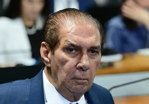 Senador Jader Barbalho tem alta hospitalar depois de 4 dias internado