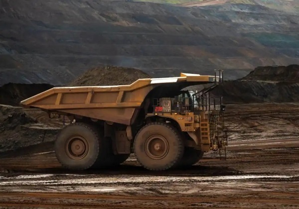 Após vazamento, Justiça paralisa atividades da Vale em complexo de MG