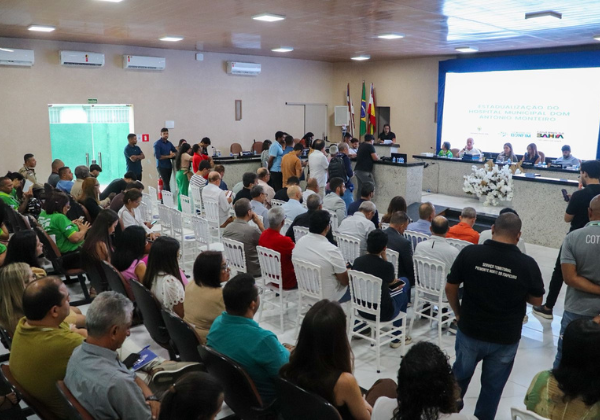 Governo avalia possibilidade de estadualização de hospital no centro-norte baiano